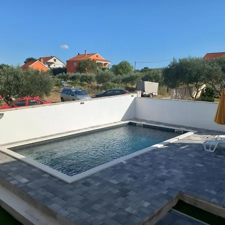 With A Pool Mountainview Near The Sea! Posedarje